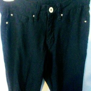 Signature Studio Skinny Jeans